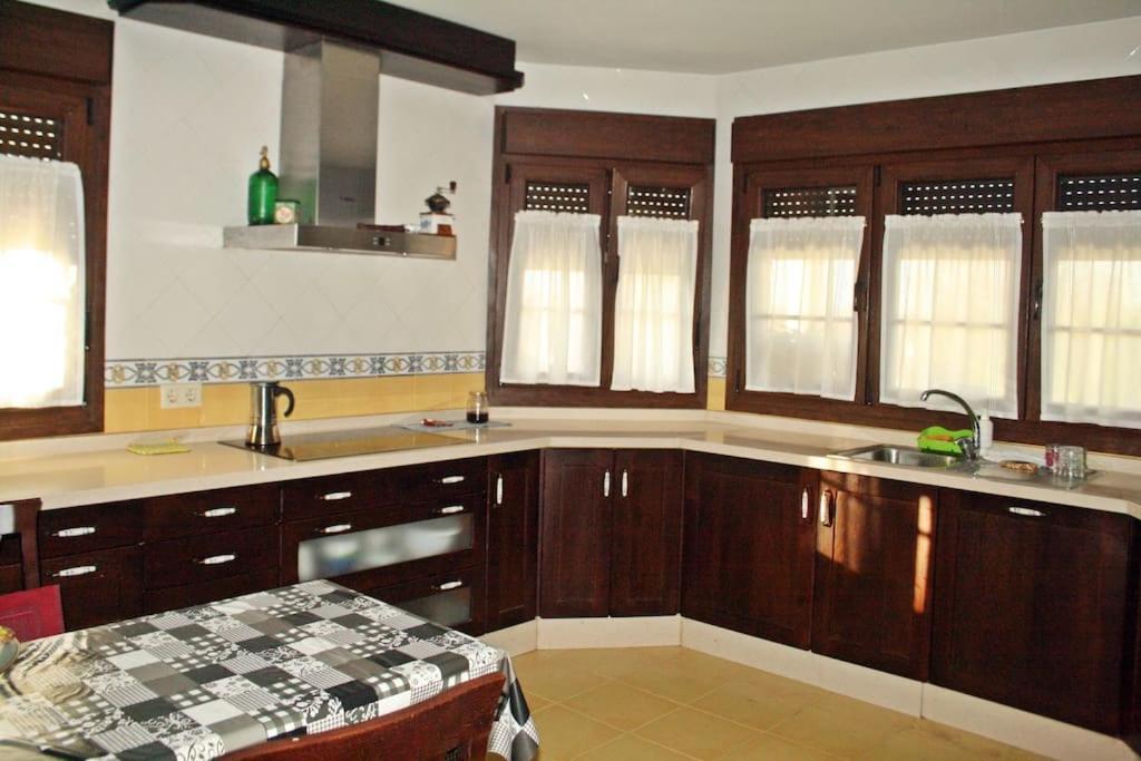 El Berron Villa Siero 2023 מראה חיצוני תמונה