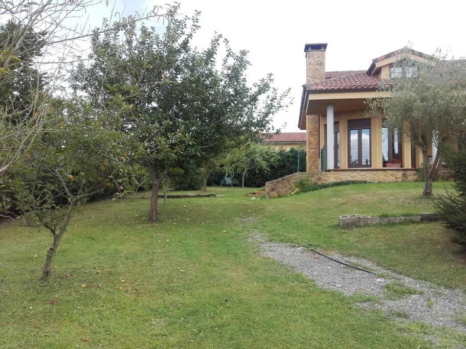 El Berron Villa Siero 2023 מראה חיצוני תמונה